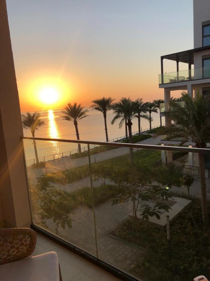 Ocean Mountain View Apartment At The Address Fujairah Exteriör bild